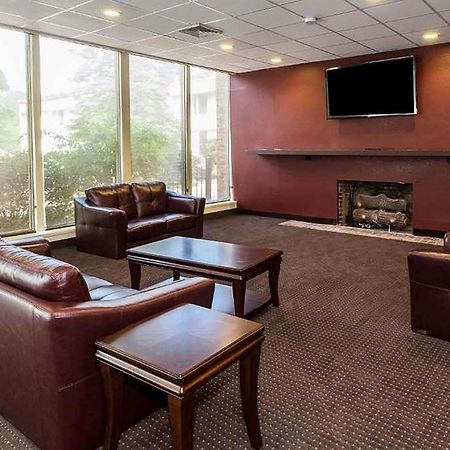 Days Inn By Wyndham Williamsport İç mekan fotoğraf
