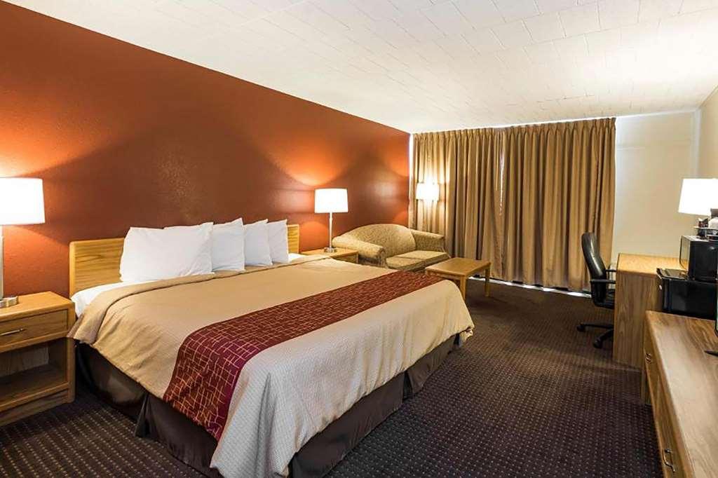 Days Inn By Wyndham Williamsport Oda fotoğraf