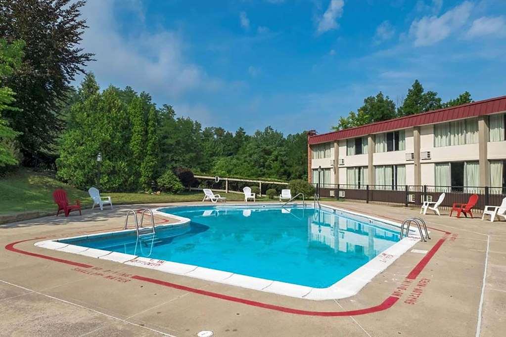 Days Inn By Wyndham Williamsport Konforlar fotoğraf